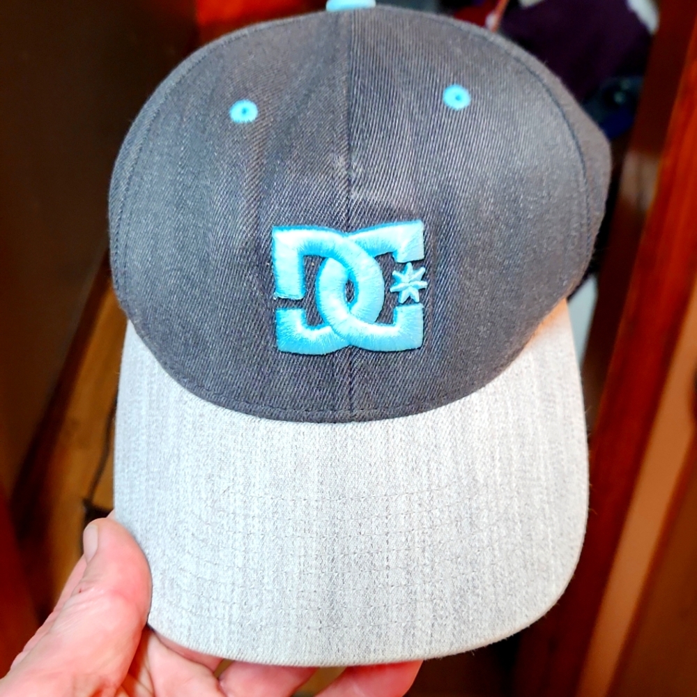 DC hat